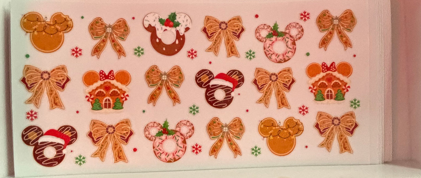 Holiday wraps 16 oz snow globes